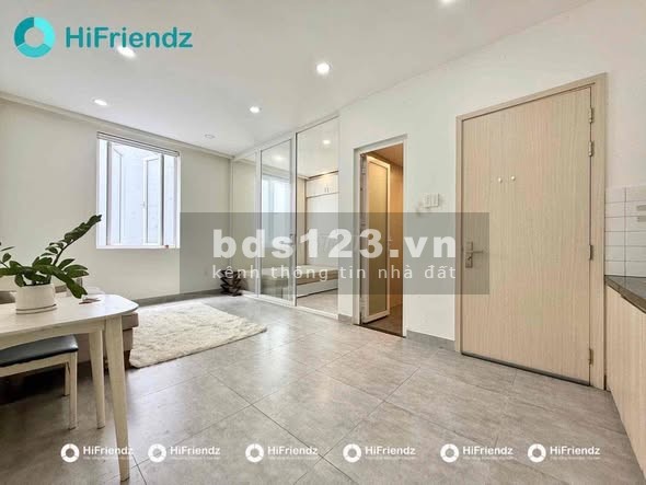 Cho thuê căn hộ 1PN mới, đầy đủ tiện nghi tại 21 Bình…