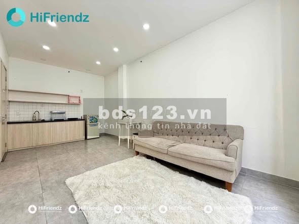 Cho thuê căn hộ 1PN mới, đầy đủ tiện nghi tại 21 Bình…