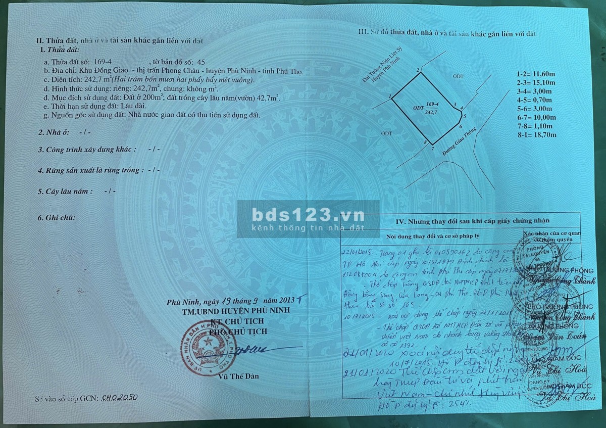  BÁN ĐẤT TẶNG NHÀ – LÔ GÓC ĐẸP, 2 Ô TÔ TRÁNH NHAU