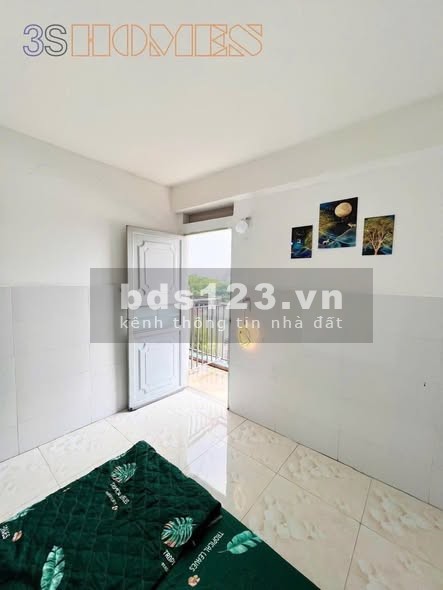 Phòng có ban công tại 37 Hà Huy Giáp, Q12 - Giá 2.6 triệu