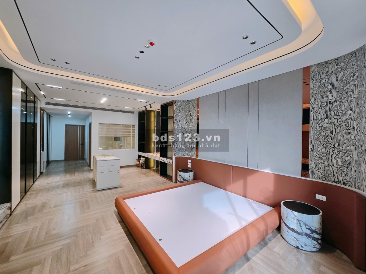 Bán nhà Nguyễn Văn Cừ, Long Biên, 5T, 47m2, 11,75 tỷ