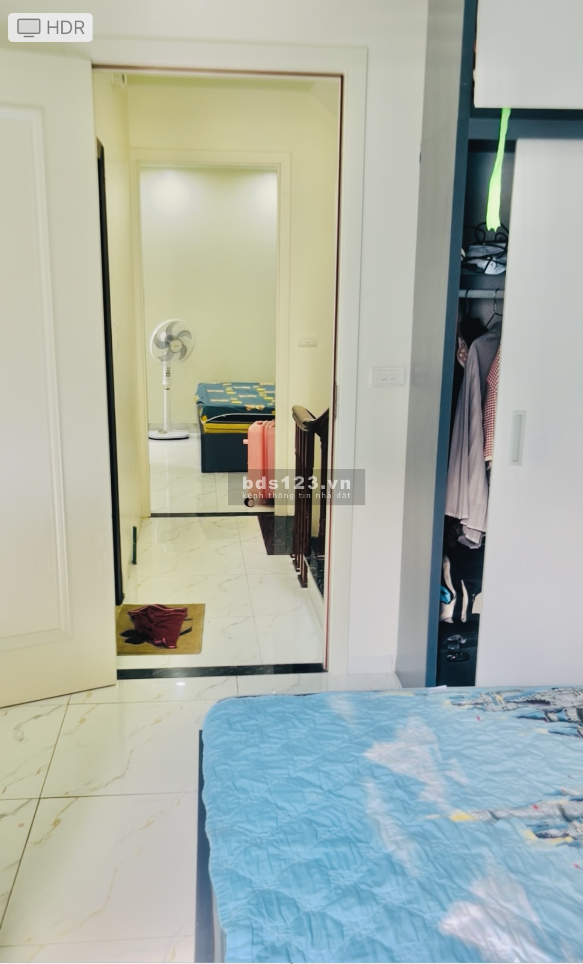 Nhà đẹp, có sân rộng, giá 7x Tại địa chỉ: 77 tổ 13, kiến…