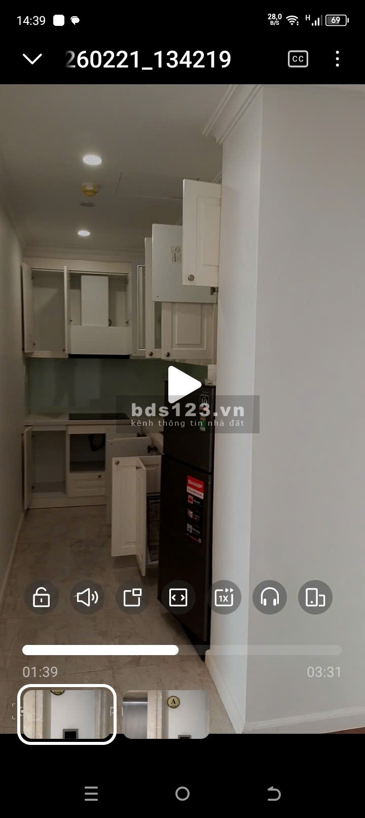 Cho thuê nhà chính chủ p403 diện tích 75 m2 tòa nhà R2 sunshine…