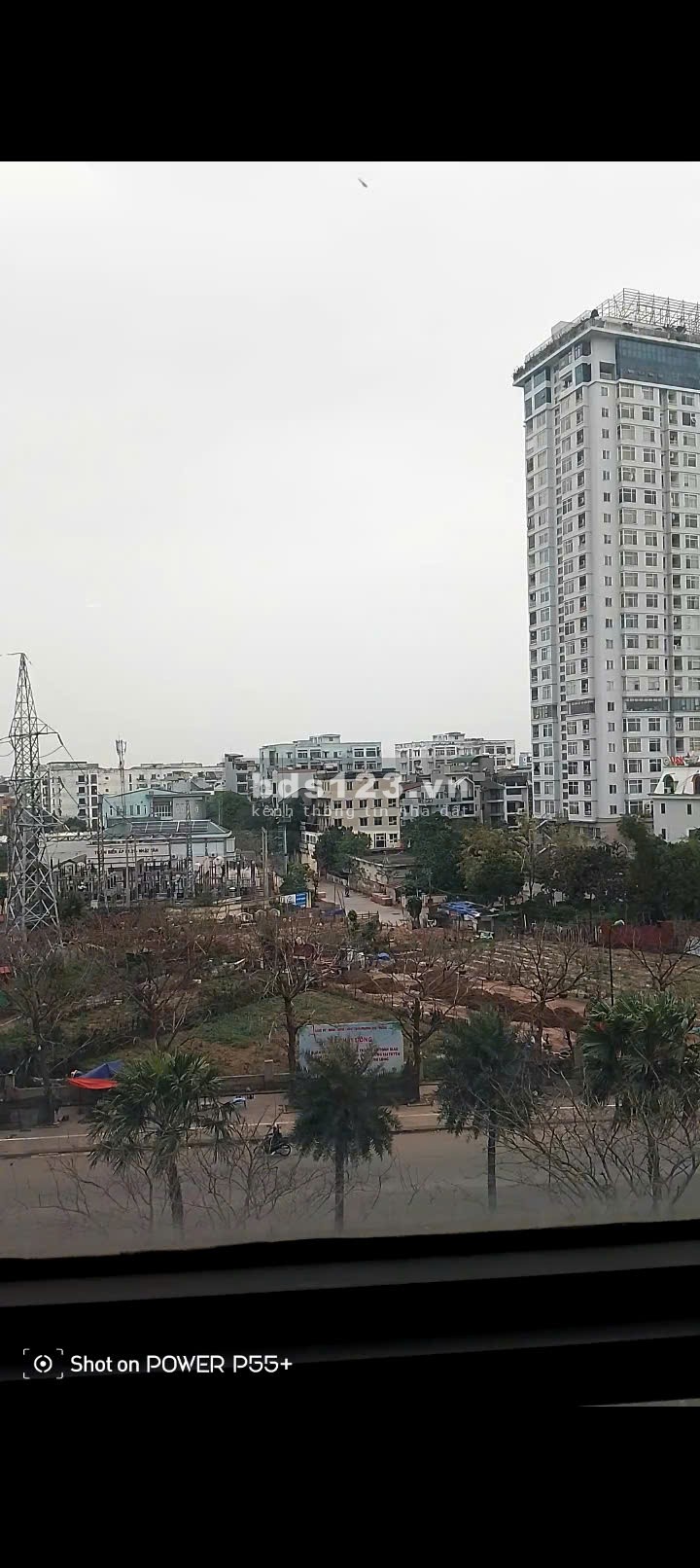 Cho thuê nhà chính chủ p403 diện tích 75 m2 tòa nhà R2 sunshine…