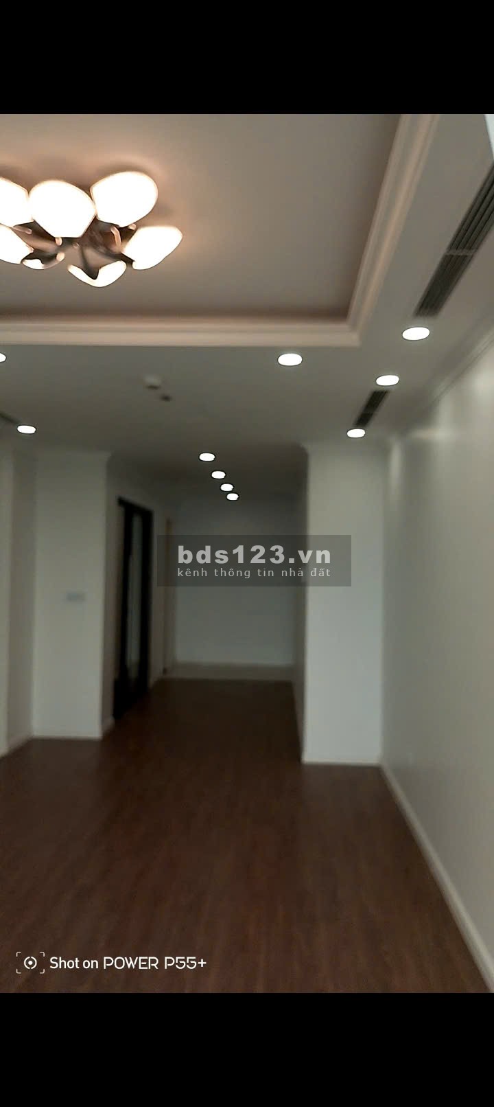 Cho thuê nhà chính chủ p403 diện tích 75 m2 tòa nhà R2 sunshine…