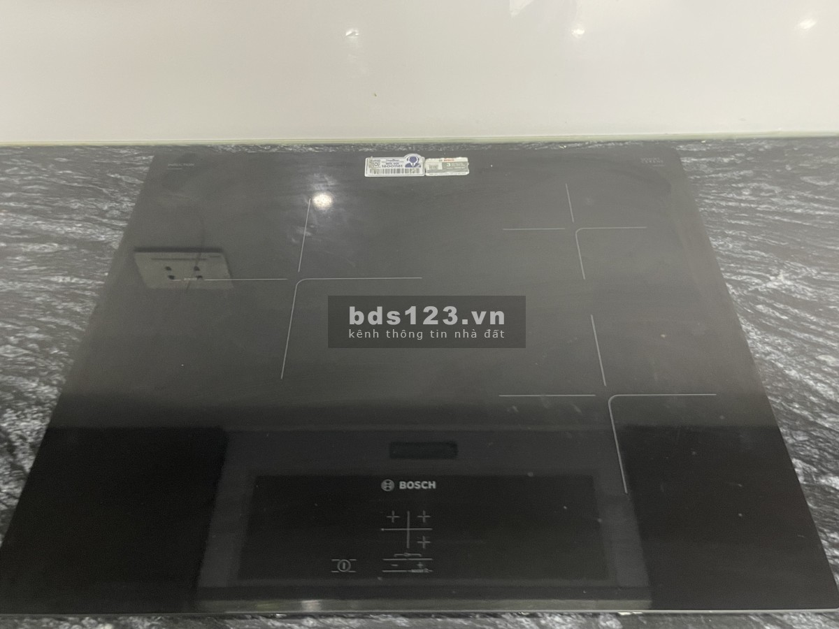 Bán nhà tổng 65m2, có sân để xe rộng rãi ở số 77, tổ 13 kiến Hưng, HD,sát khu đô thị xala, viện 103