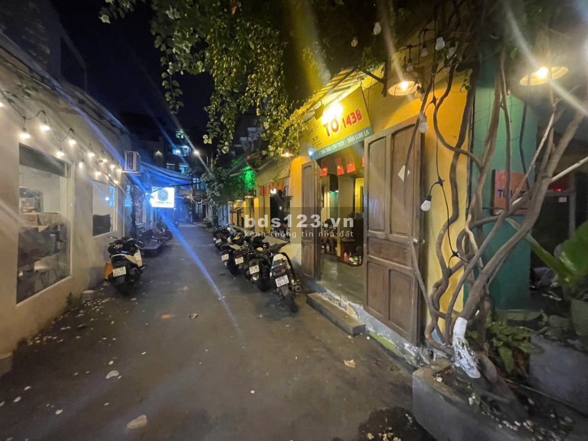 CAFE TỚ 1438 Cần sang gấp vào là kinh doanh ngay tại Bình Thạnh