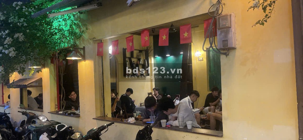 CAFE TỚ 1438 Cần sang gấp vào là kinh doanh ngay tại Bình Thạnh