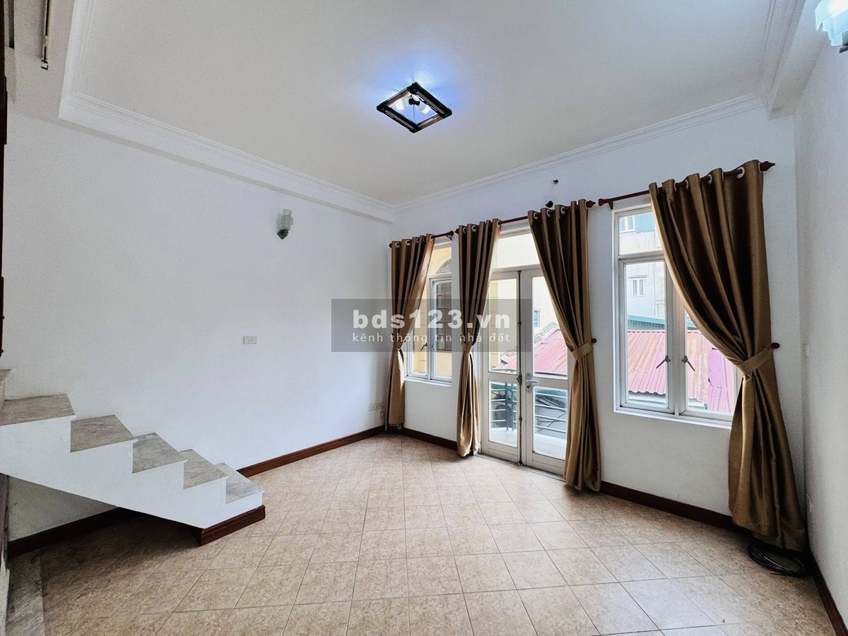 Siêu Phẩm Đại La Trung Tâm Hai Bà Trưng Gần KTQD 4 Tầng Mặt…