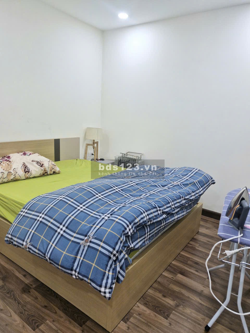 Bán gấp căn hộ 2PN Toà S - Tầng cao , view đẹp, full đủ…