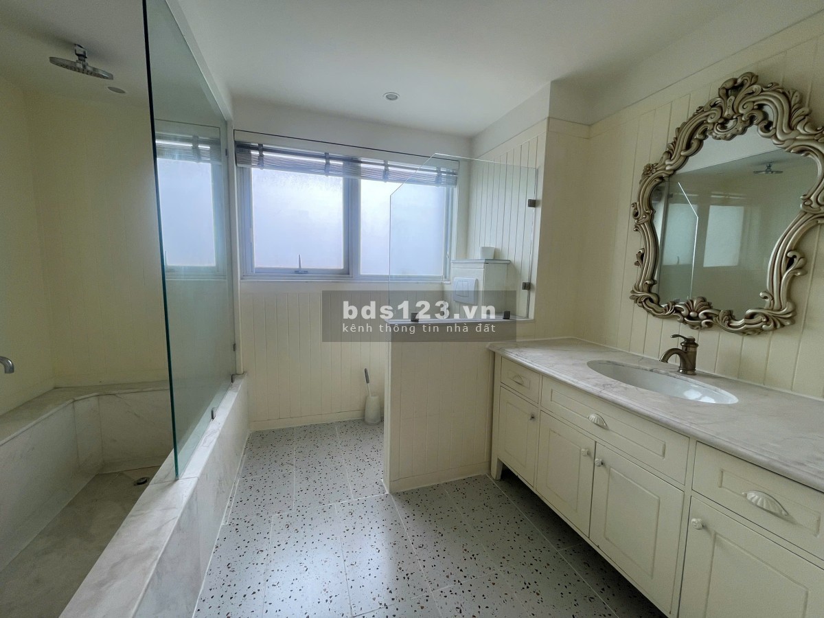 Thuê Căn Hộ Happy Valley– 2PN + Phòng Làm Việc, 100m², Chỉ 22…