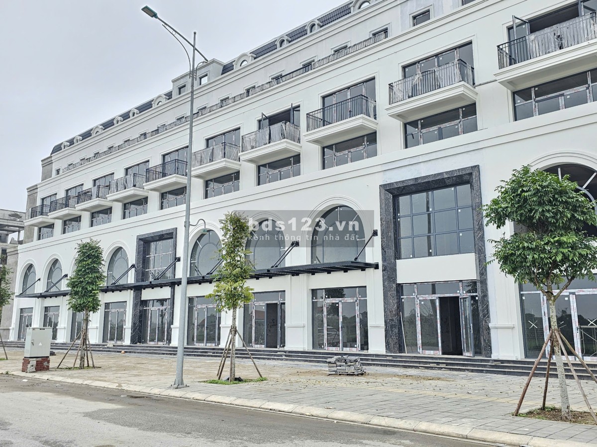 HÓT...SỞ HỮU SHOPHOUSE 5 TẦNG CHỈ VỚI 5,1 TỶ - KĐT BẮC CẦU HÀN