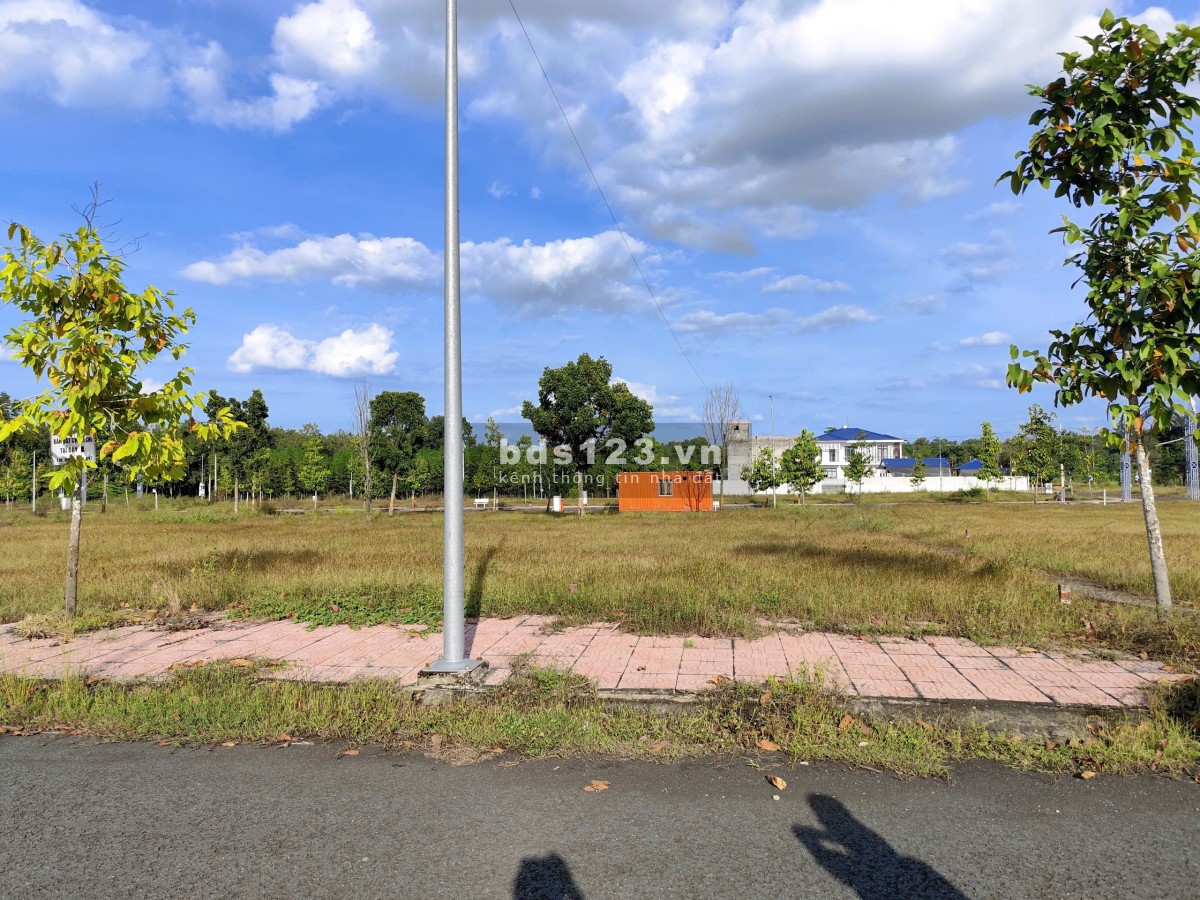 Đất nền sổ sẵn tiện ích đủ đầy - Khu dân cư Khang Minh Quân