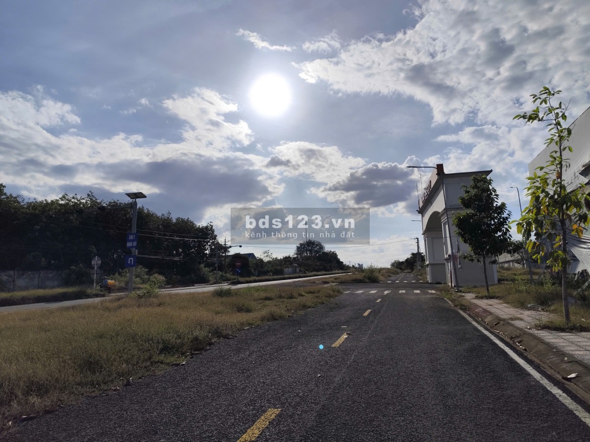 Đất nền sổ sẵn tiện ích đủ đầy - Khu dân cư Khang Minh Quân