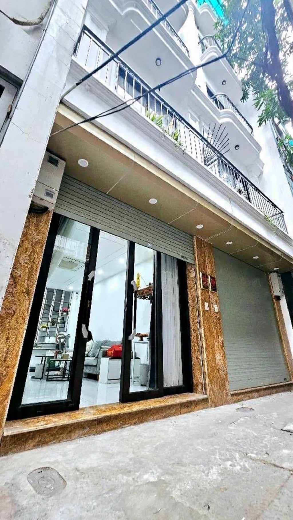 Bán nhà Văn Cao DT 45m x5 tầng 16,8 tỷ ngõ 3m thông, cách ô tô…