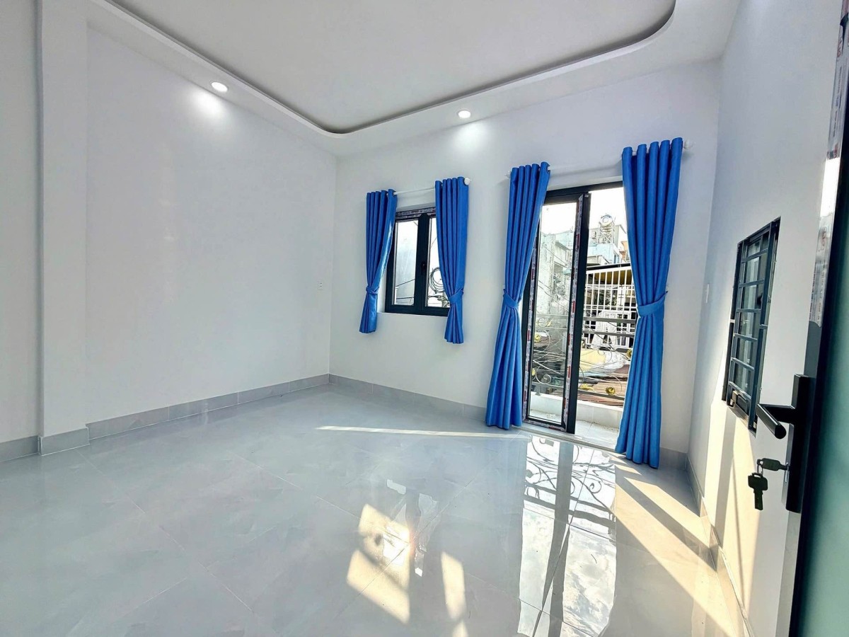 Nhà mới 2 tầng Hương Lộ 2 – 32m² – Giá chỉ hơn 2 tỷ –…