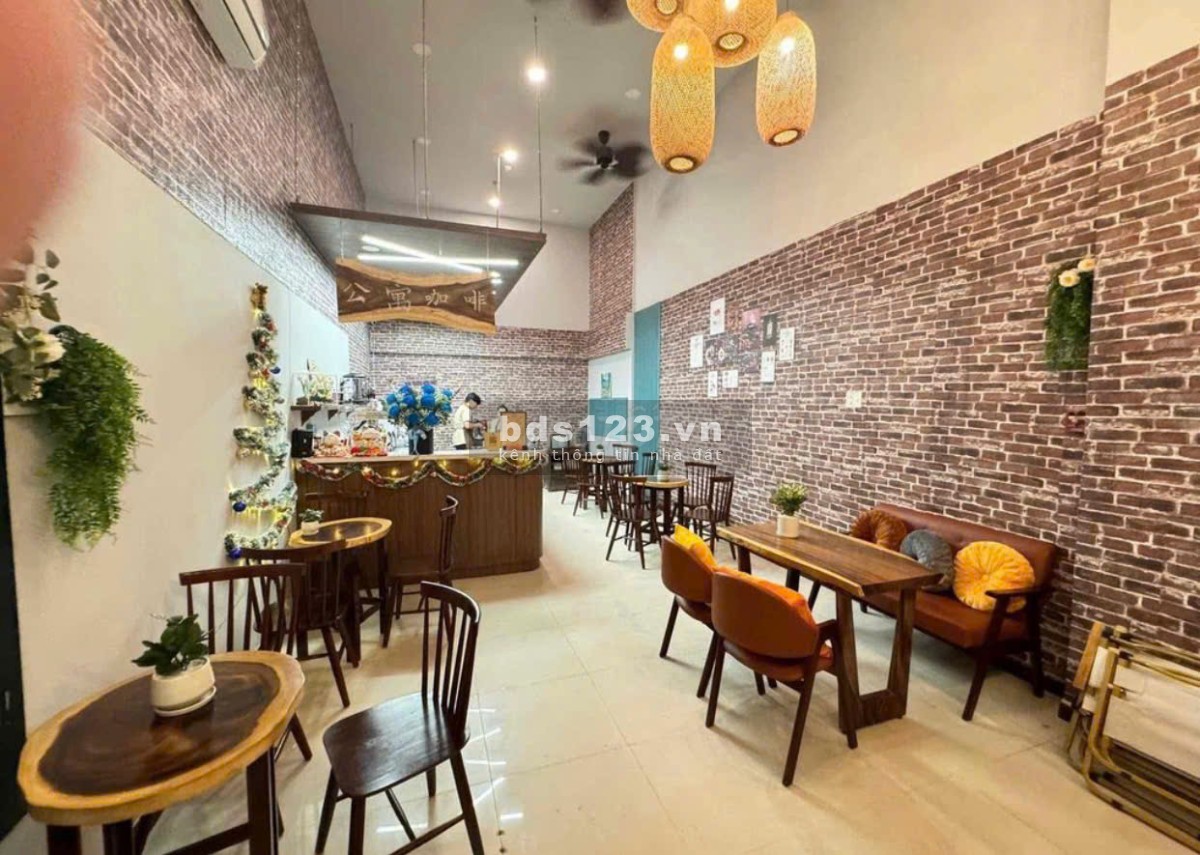 Sang quán Cafe Apartmentkafe ngay chung cư Galaxy Q4 siêu rẻ