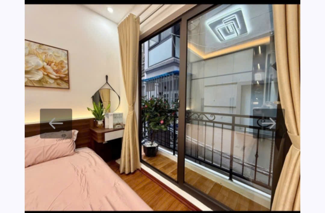 Nhà lô góc Huỳnh Thúc Kháng – 70m² – 5 tầng – MT 6m – Ô…