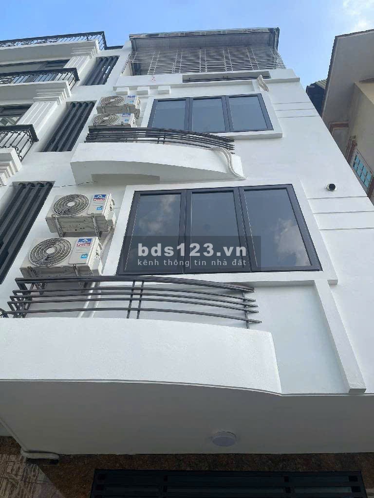 Hàng hiếm – Mặt ngõ kinh doanh – Phân lô – Ô tô vào nhà,…