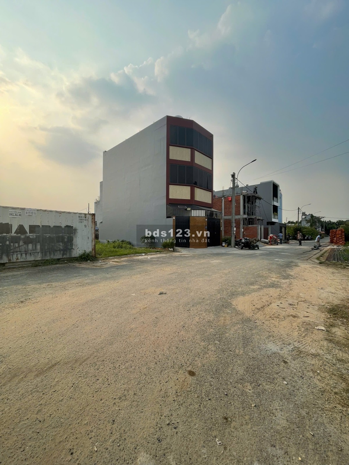 Bán đất sổ đỏ KDC Vạn Phát Đạt, Quận 9. Nền đẹp, giá…