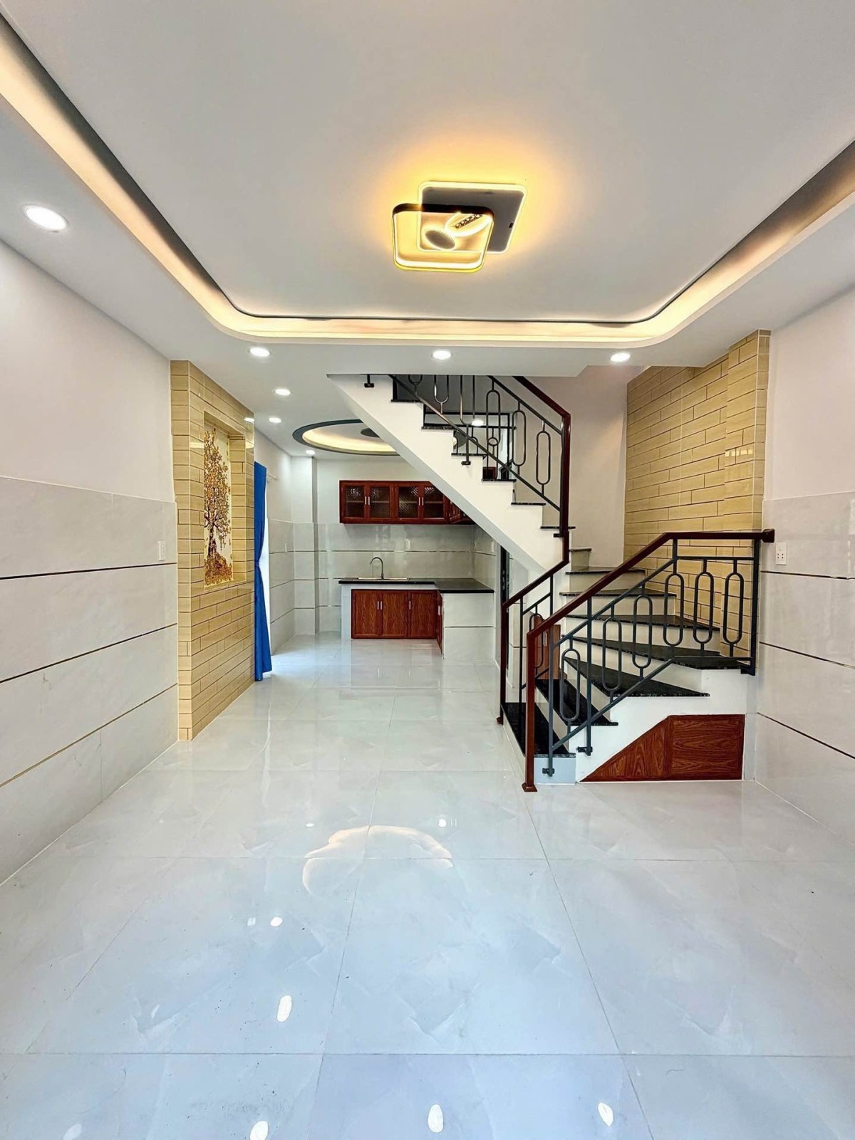 Nhà mới 2 tầng Hương Lộ 2 – 32m² – Giá chỉ hơn 2 tỷ –…