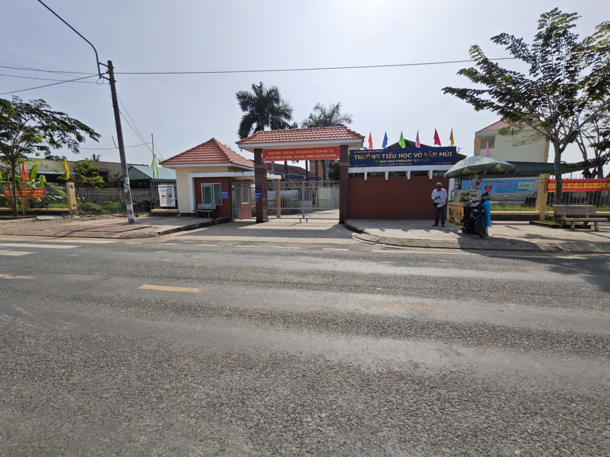 Bán đất lúa chuyển thổ xã Vàm Cỏ gần Quốc Lộ 50B giá 3,8…