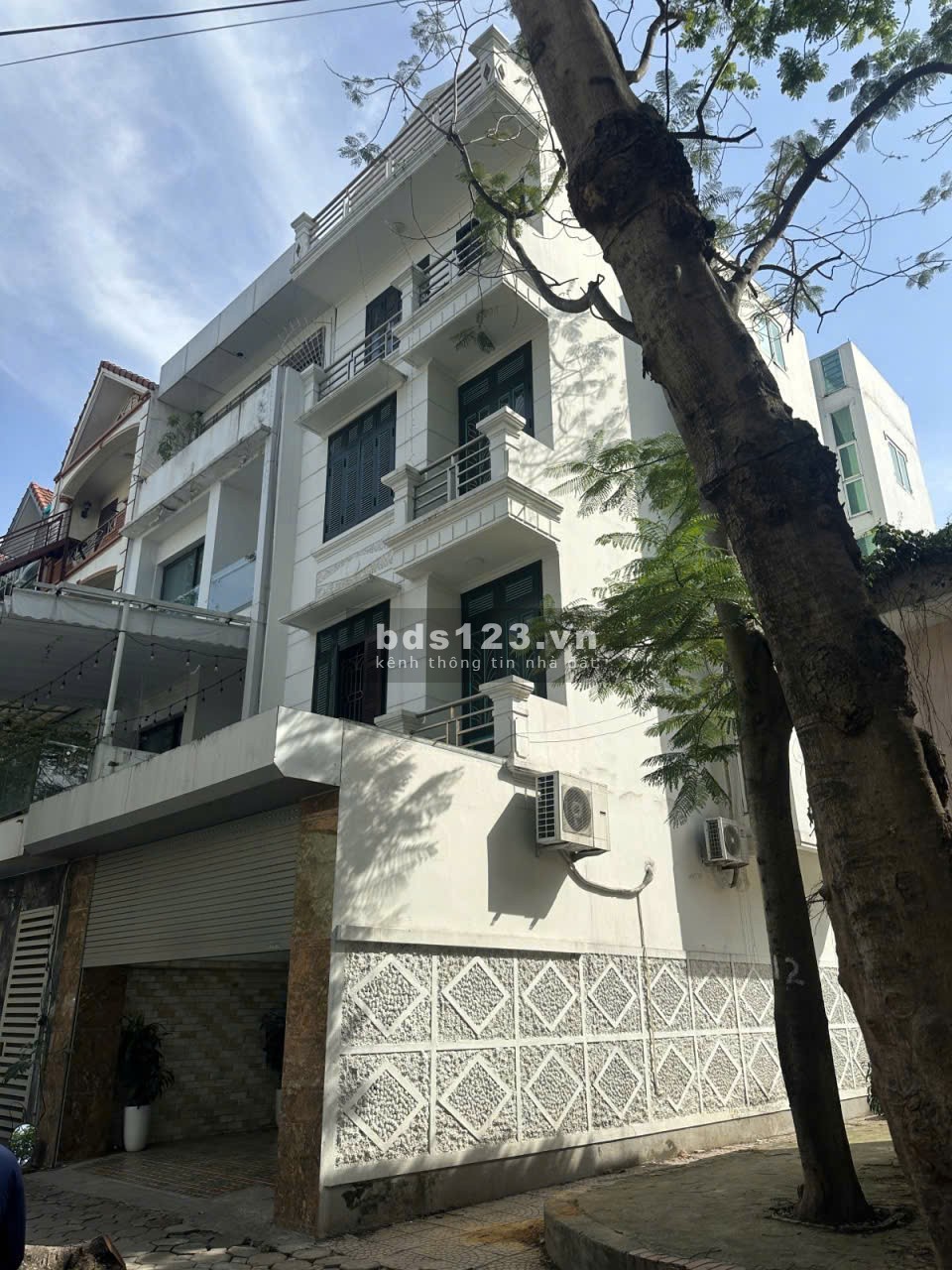 Giảm chào 2 tỷ Biệt thự KĐT Văn Quán - 135m2 - 5 tầng 30 tỷ…