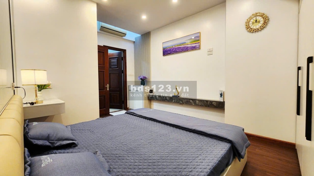 Cần tiền Bán Gấp chung cư 158 m2 Văn Phú, Hà Đông, 3 ngủ , 3…