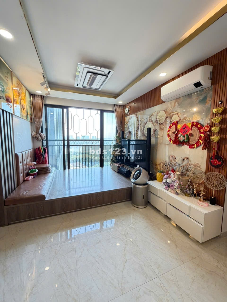 Cần bán căn 75.7m2 Toà nhà ST. Morizt cao cấp nhất Đại lộ…