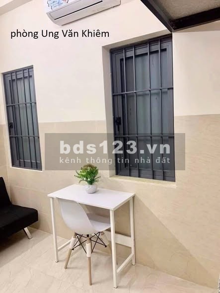 Phòng tại 42 Ung Văn Khiêm, có cửa sổ trời, giá 4.2 triệu