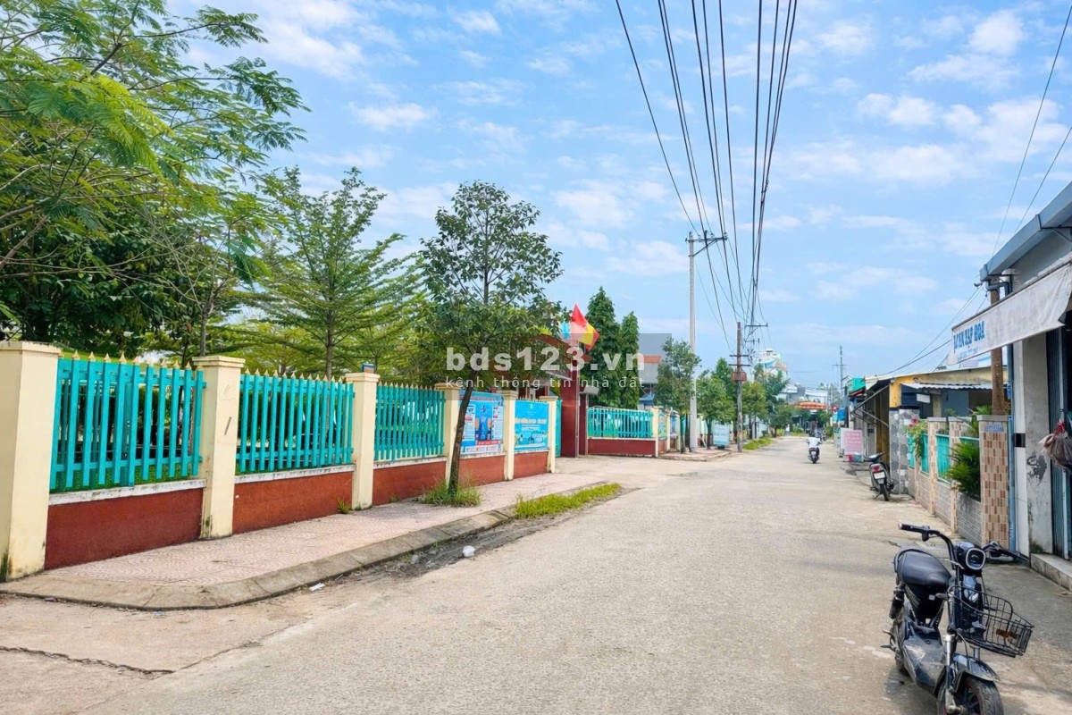 Đất Đà Nẵng 165m2 chỉ 860tr giá chưa qua đầu tư