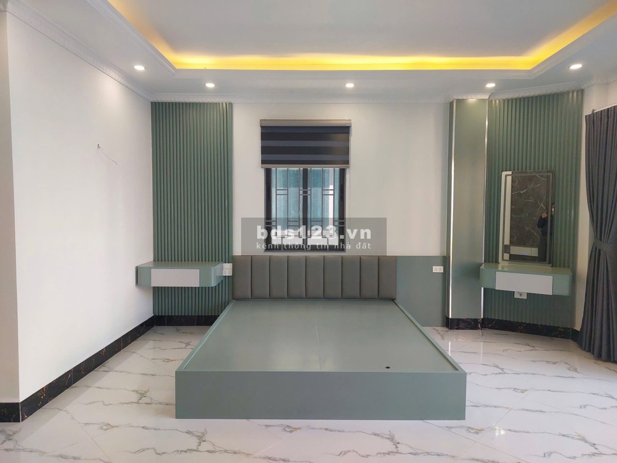 Bán nhà Phúc Lợi Long Biên về ở ngay khu vực đông dân cư 9…