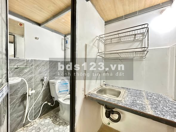 Phòng mới xây gác cao, 15 Đông Hưng Thuận 45, Q.12 – 2.5 triệu