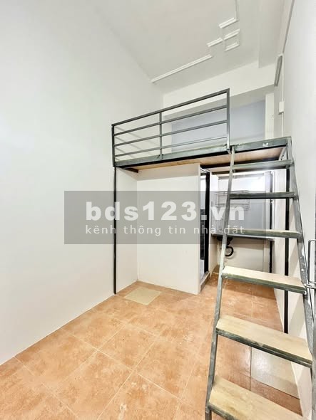 Phòng mới xây gác cao, 15 Đông Hưng Thuận 45, Q.12 – 2.5 triệu
