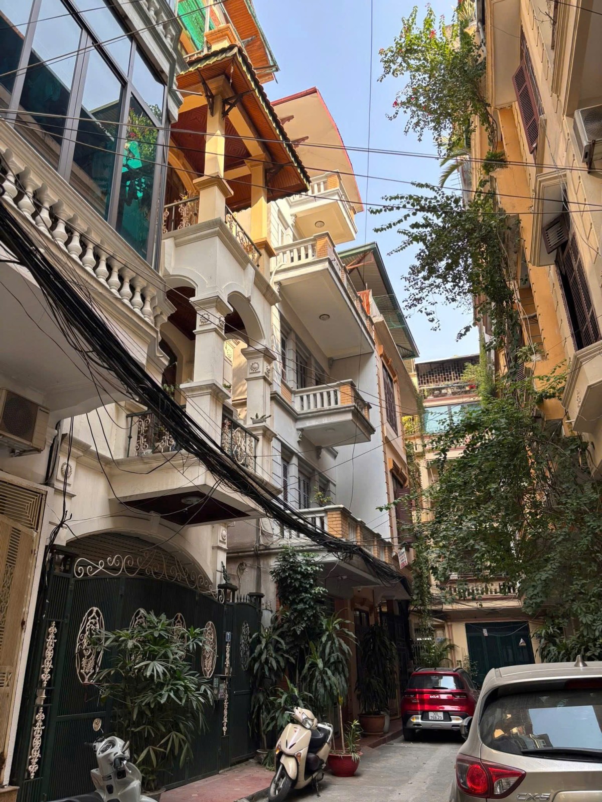 Bán nhà 6T thang máy Trần Quang Diệu, Đống Đa, ô tô đỗ…