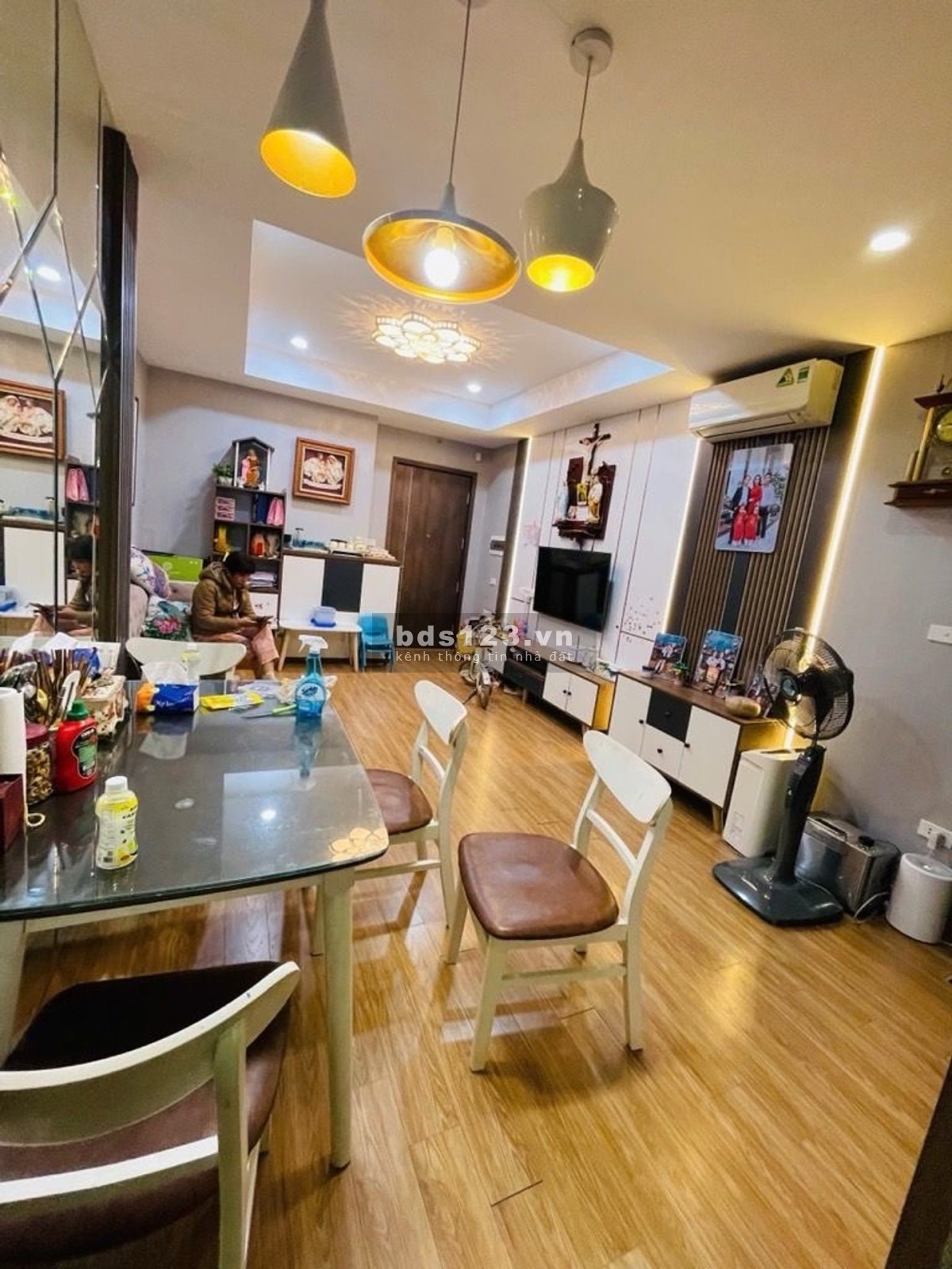 Căn hộ Osaka Ngọc Hồi 3 ngủ căn góc siêu đẹp giá 5 tỷ 26