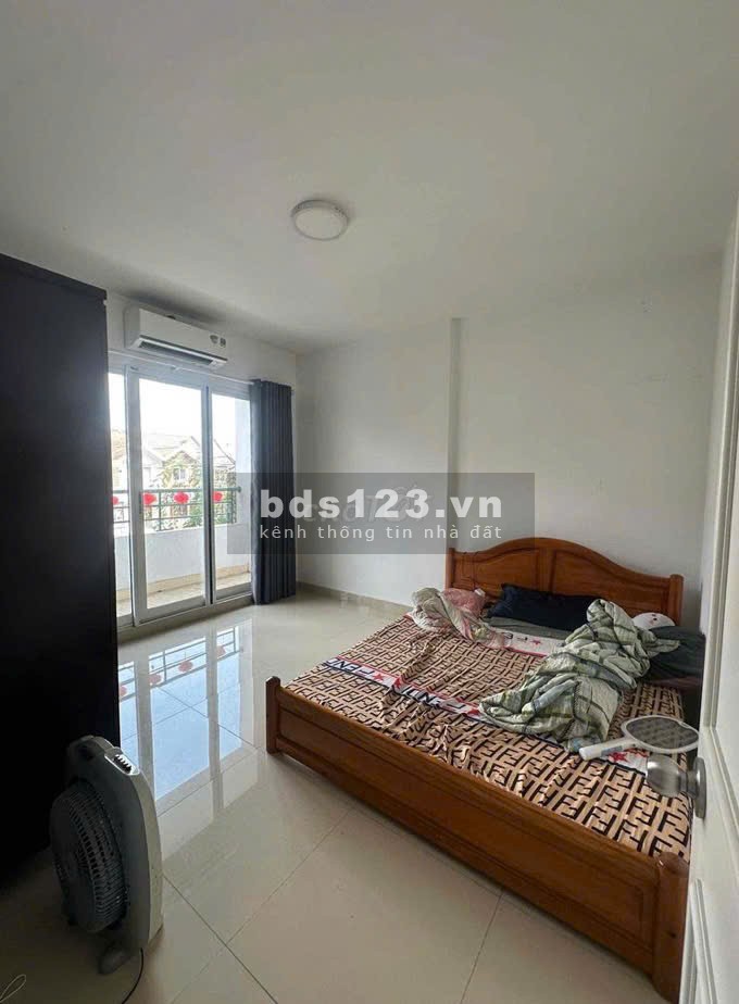 Bán Căn hộ sân vườn 107m2 – Lầu 2 – 3PN chung cư Conic Đông…