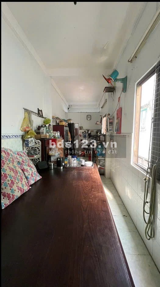 Bán nhà MT Bà Hạt trung tâm Q10, 1 trệt 3 lầu tiện KD mọi ngành