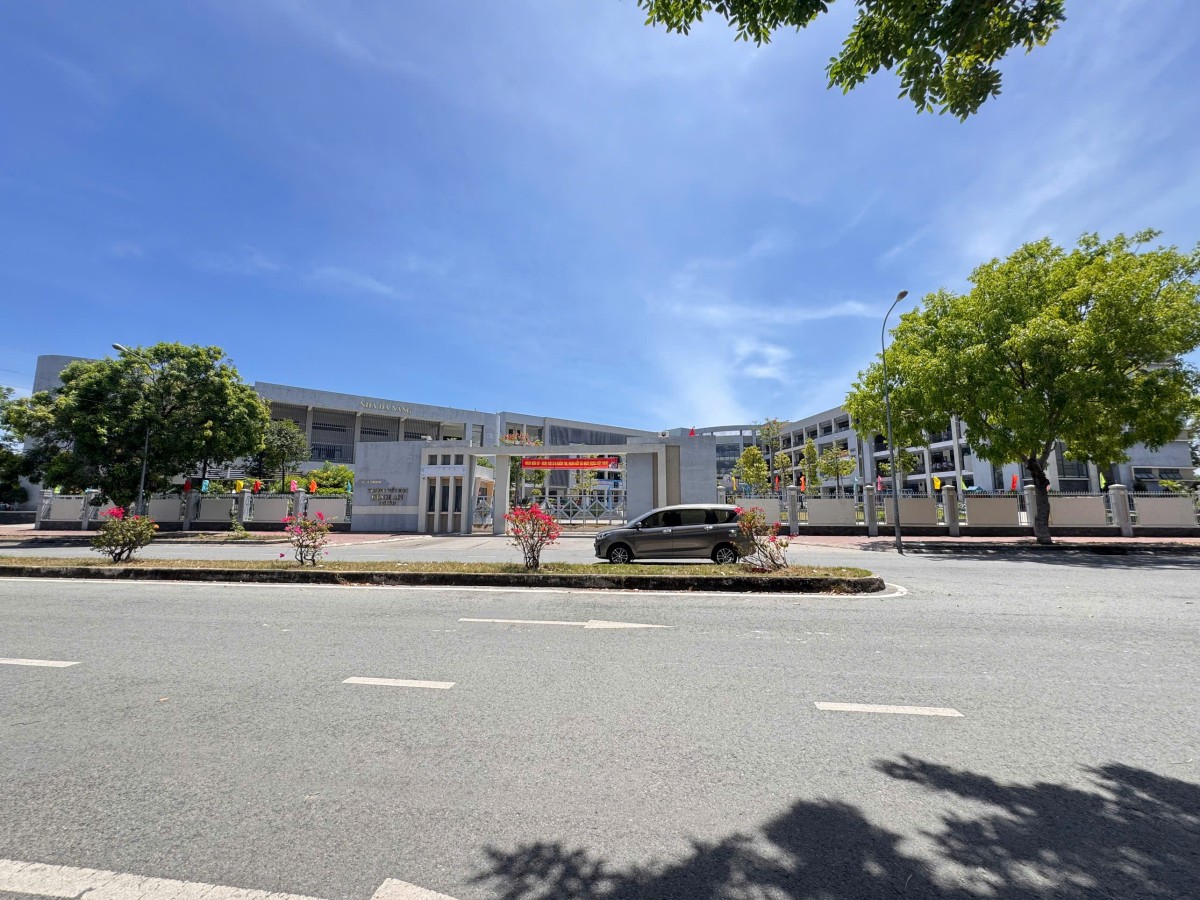 Đất lô góc 2 mặt tiền KDC Châu Thới - Bình An, Dĩ An 150m²,…