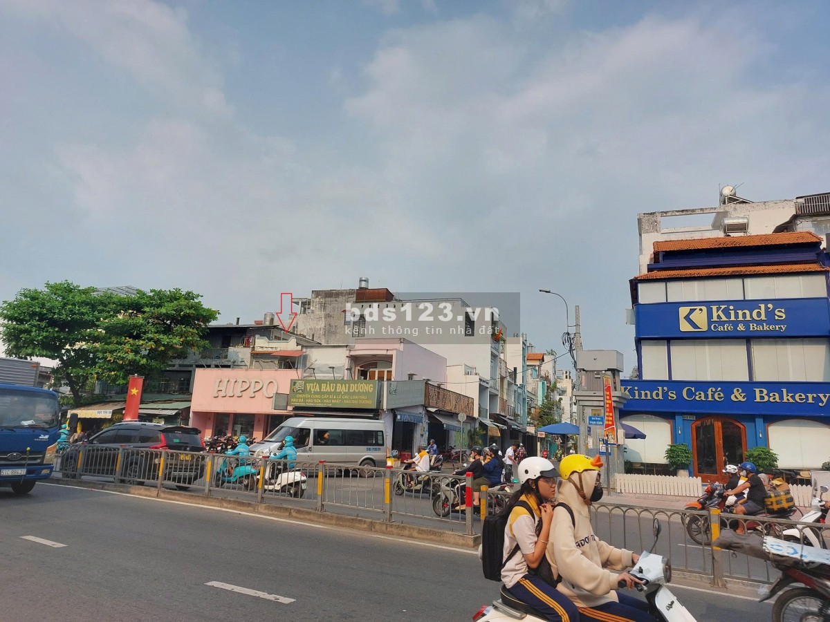 Cho thuê Nhà nguyên căn, mặt tiền đường Phạm Hùng