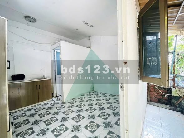 Phòng cho thuê P25 Bình Thạnh, gần Hutech, ban công - 3.3 triệu/tháng