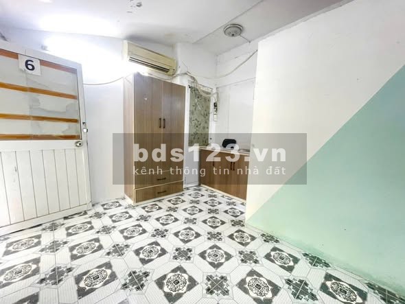 Phòng cho thuê P25 Bình Thạnh, gần Hutech, ban công - 3.3 triệu/tháng