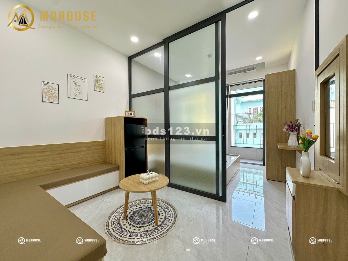 Phòng đẹp - Full nội thất - view ban công