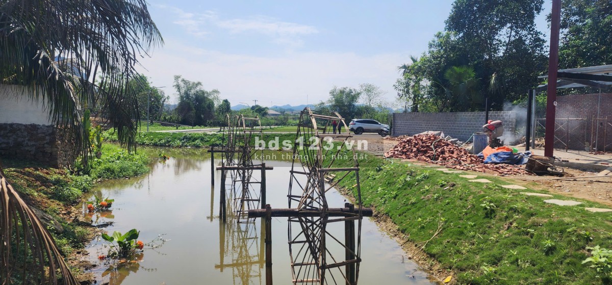 Vì sao dân đầu tư Hà Nội dạo này hay lặng lẽ về Kim Bôi…