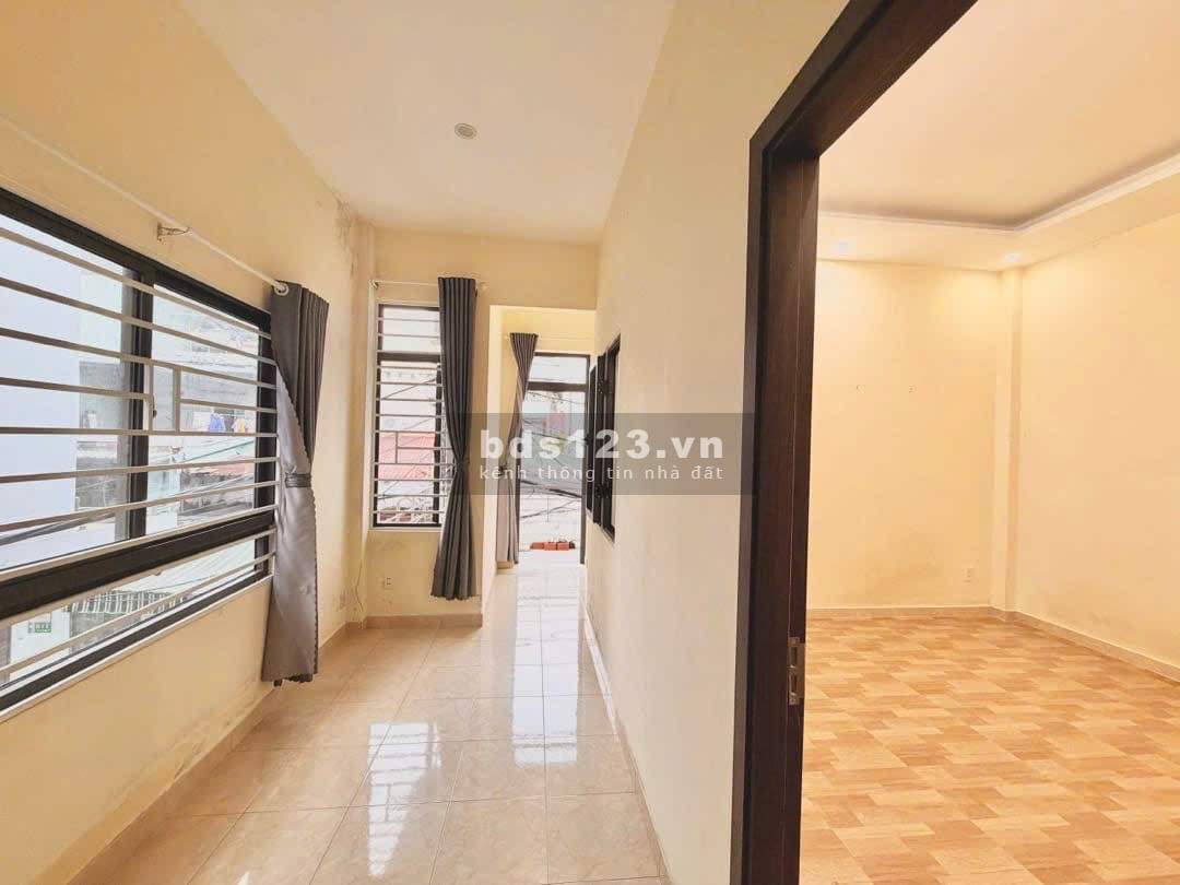 Lô góc 2 mặt kiệt ô tô - Ngang 6m - 3 tầng kiên cố - Đoạn…