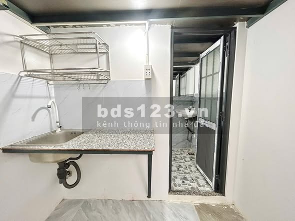 Cho thuê phòng trọ gác cao 2m tại 627 Nguyễn Văn Quá, Q12 - Giá…