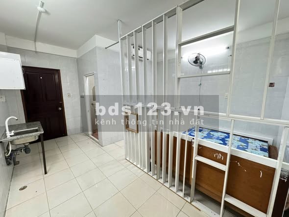 Cho thuê phòng có máy lạnh, bếp riêng tại 602 Trường Chinh, Q.12