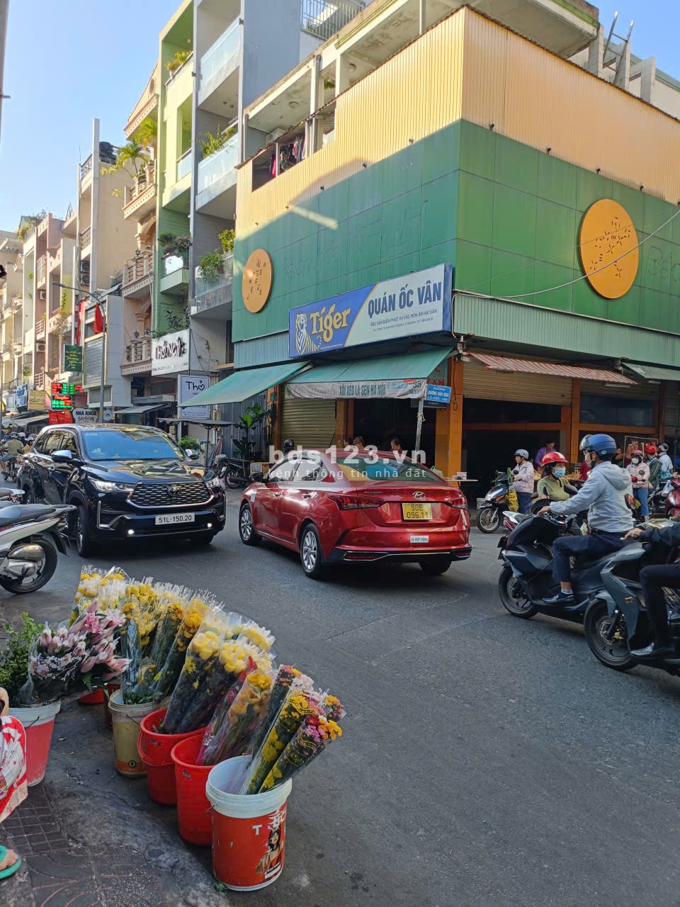 Cho thuê mặt bằng ngay chợ Phạm Văn Hai DT 36m2 tiện KD đa ngành