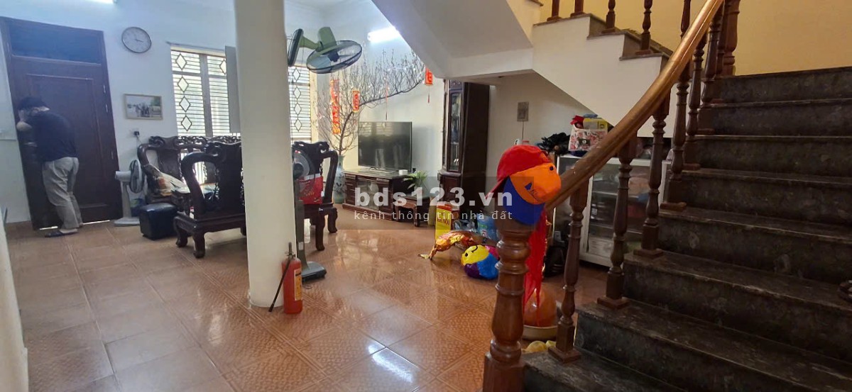 Cho thuê mặt bằng kinh doanh 2 tầng - Gần chung cư 17 tầng -…