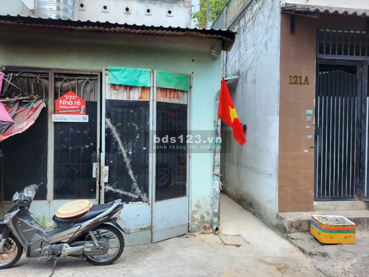 Cho thuê phòng trọ 15m2 đường Tây Sơn sát ngay chợ Tân Hương Quận Tân Phú, giờ giấc tự do.